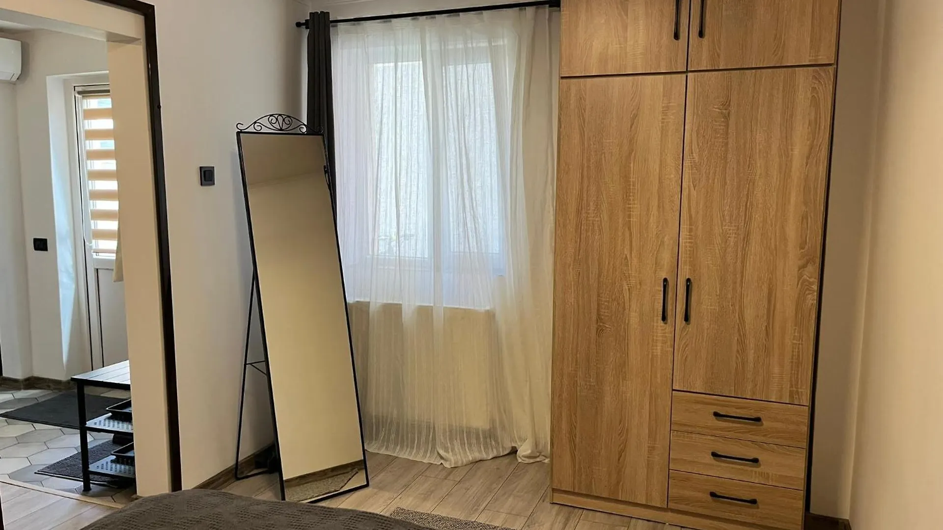 Дом отдыха Вилла Cozy House In Elegant Cotroceni Area Бухарест