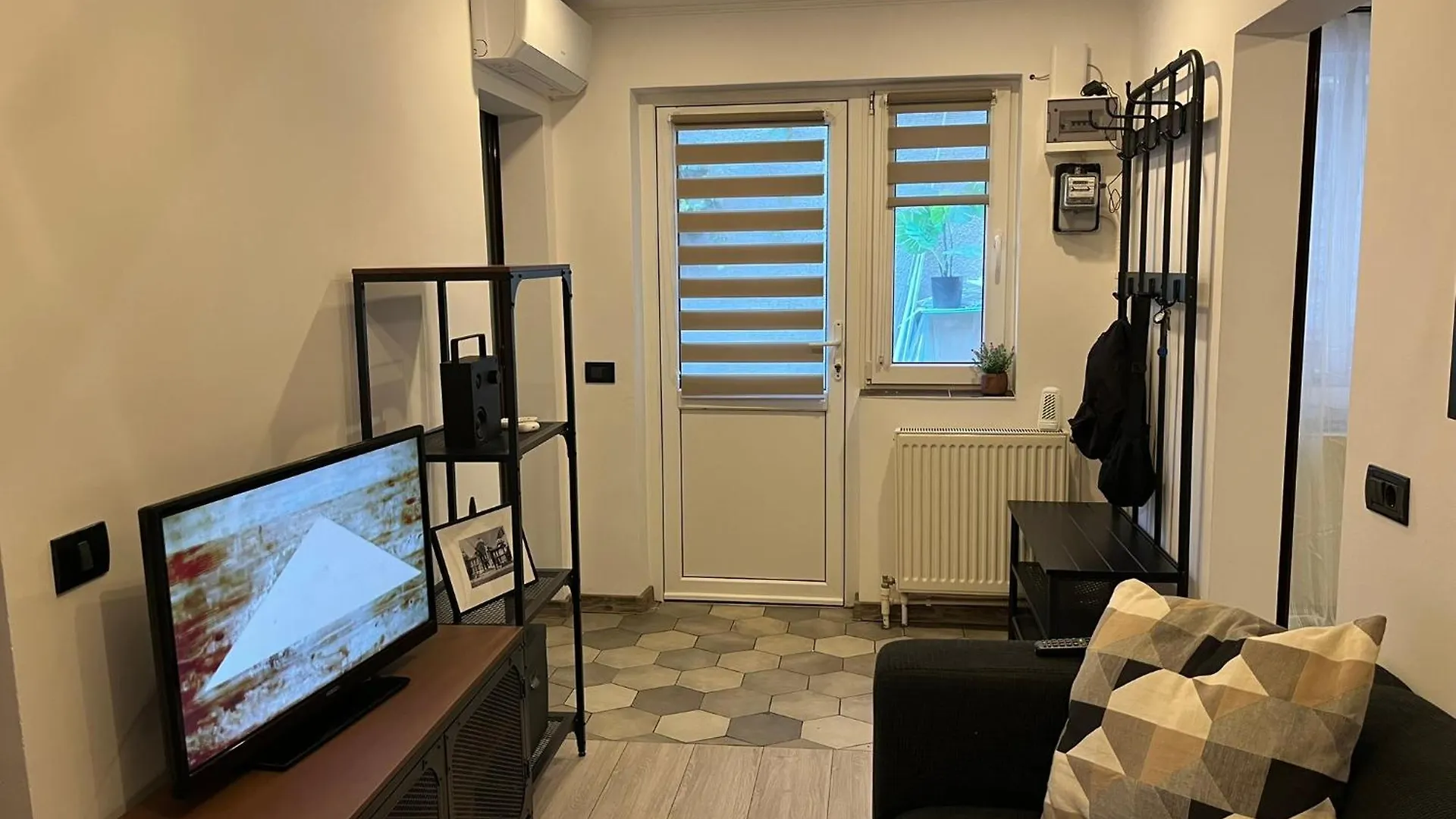 Cozy House In Elegant Cotroceni Area Villa Bucharest